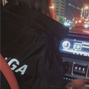 Meet your Posher, Amarathine